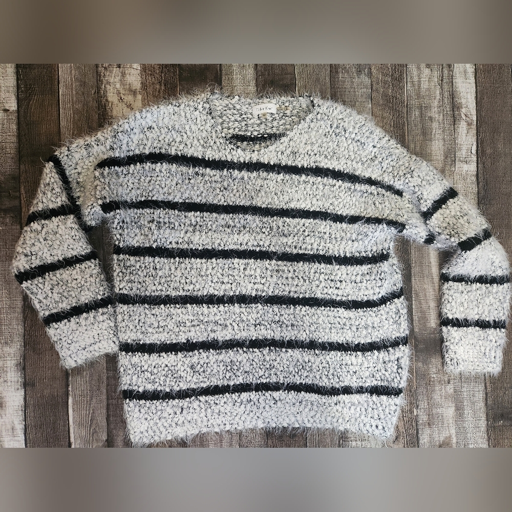 Calvin Klein Eyelash Knit Striped Fuzzy Soft Sweater Women's Size Medium